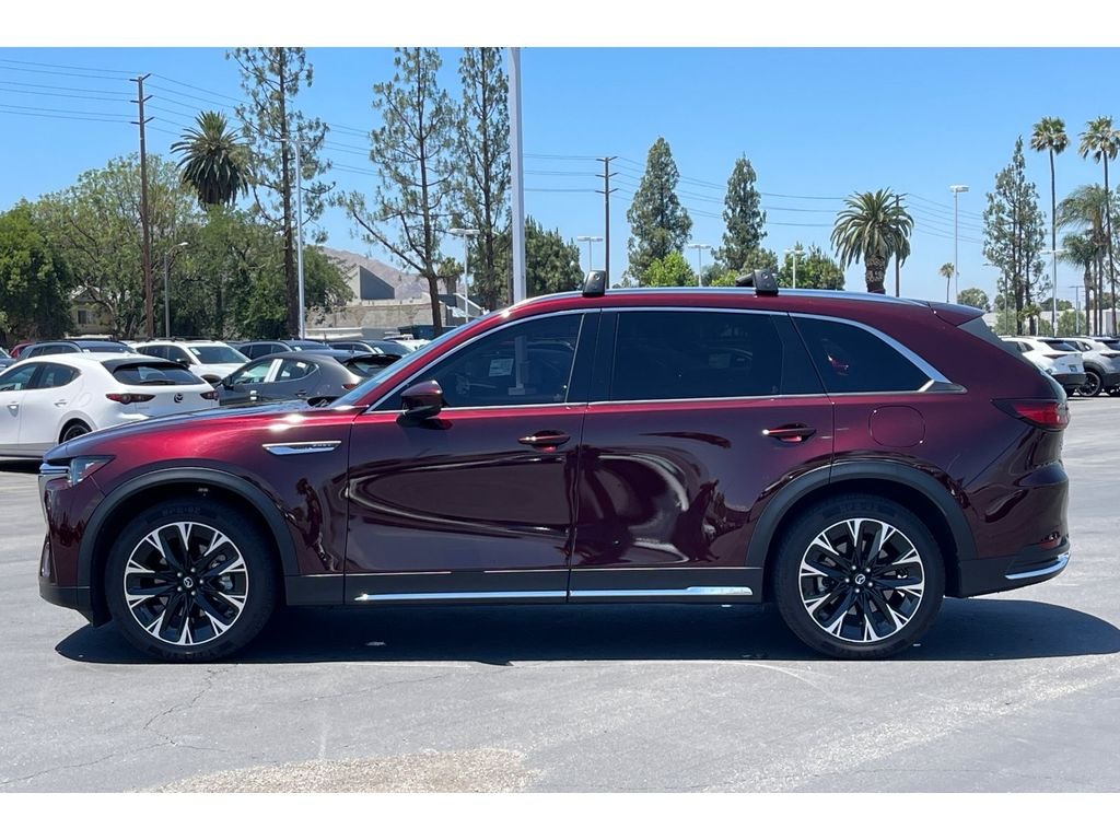Used 2024 Artisan Red Premium Mazda Premium image 3