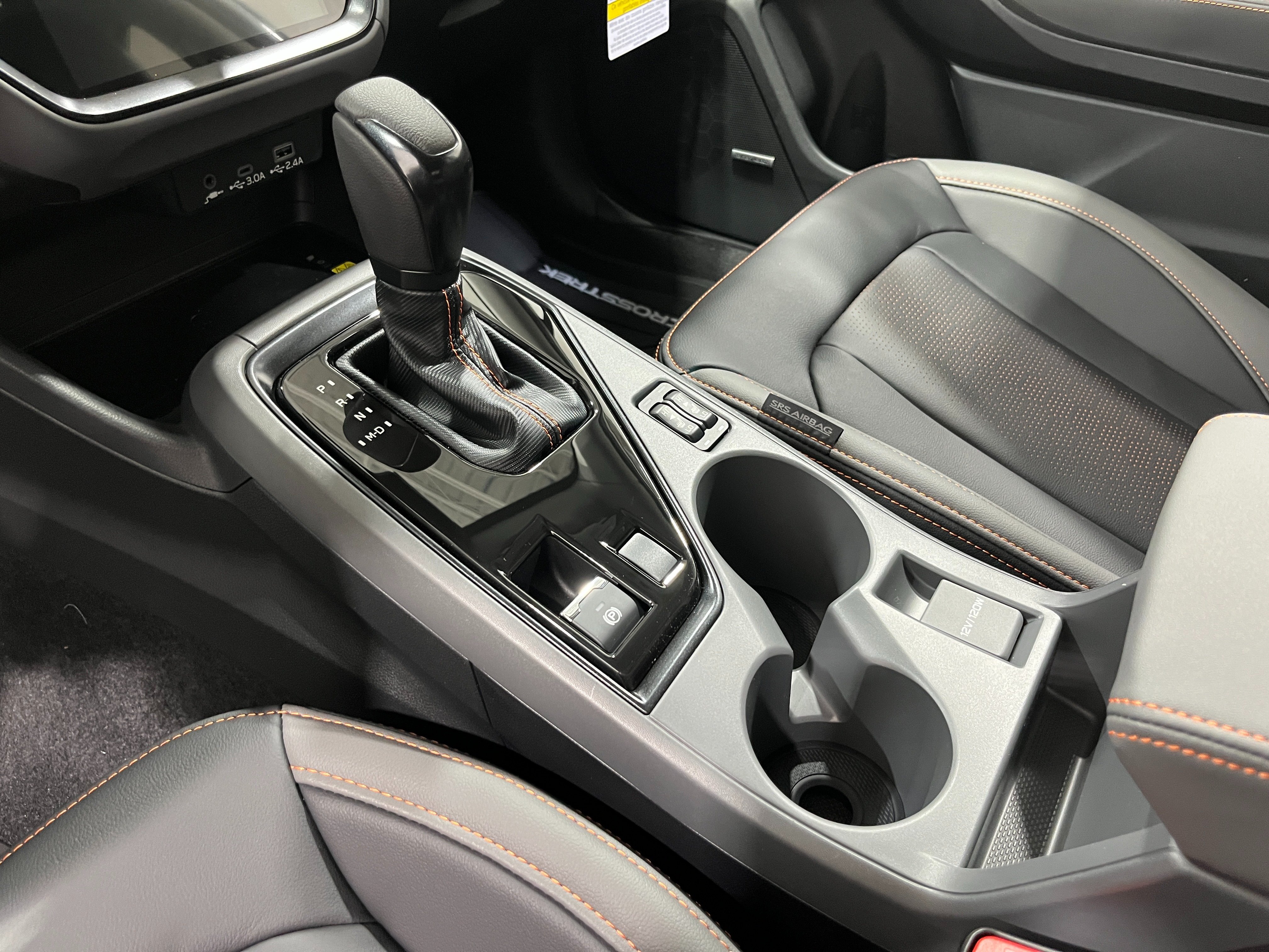 New 2026 CRYSTAL WHITE PEARL Subaru Limited image 22