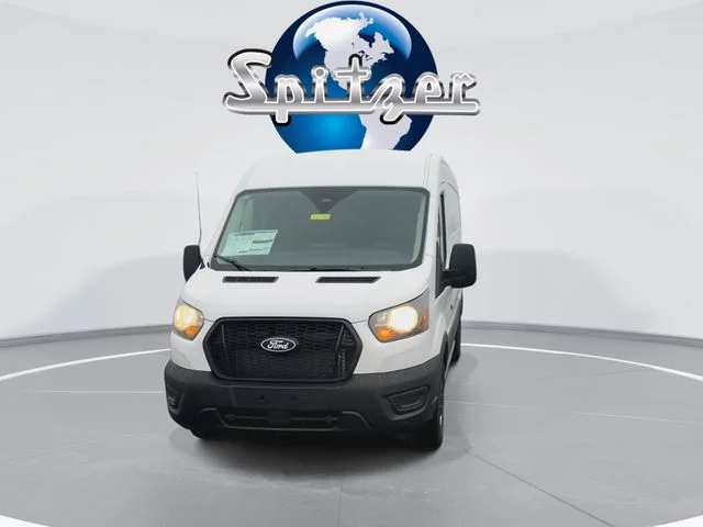 New 2026 Oxford White Ford Cargo Van image 6