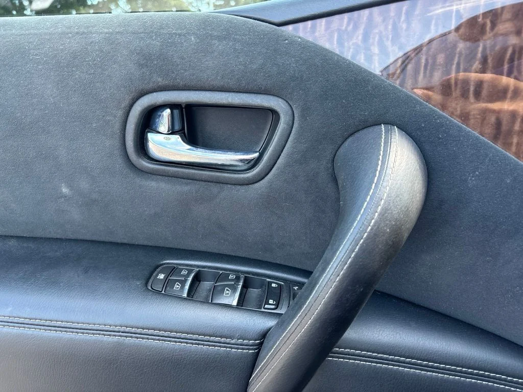 Used 2017 Black Nissan SV image 15