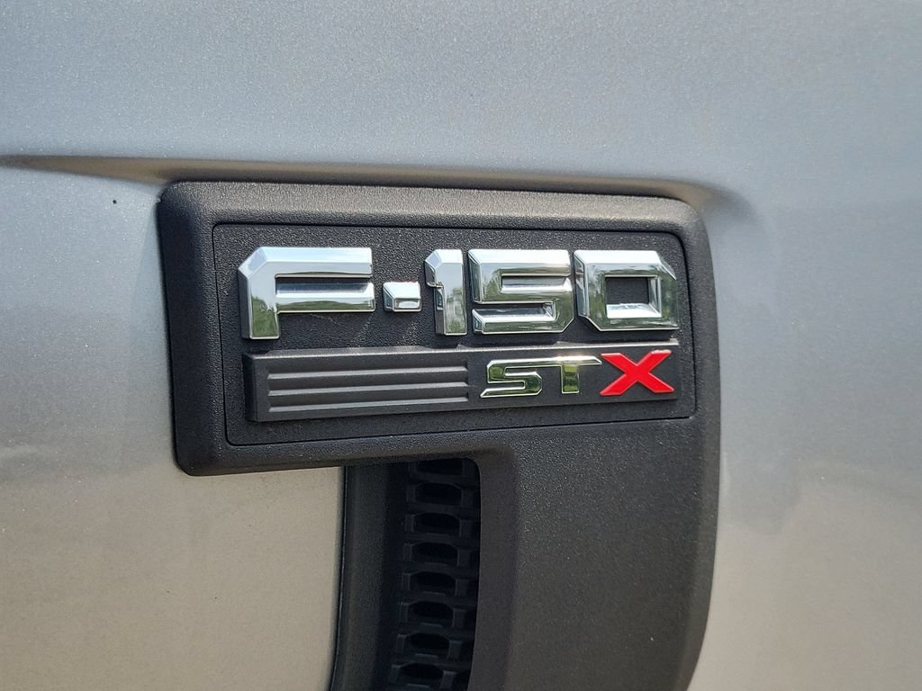 2022 Ford F-150 XL - Photo 6