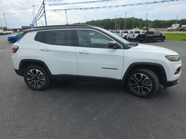 Used 2024 Bright White Clearcoat Jeep Limited image 4