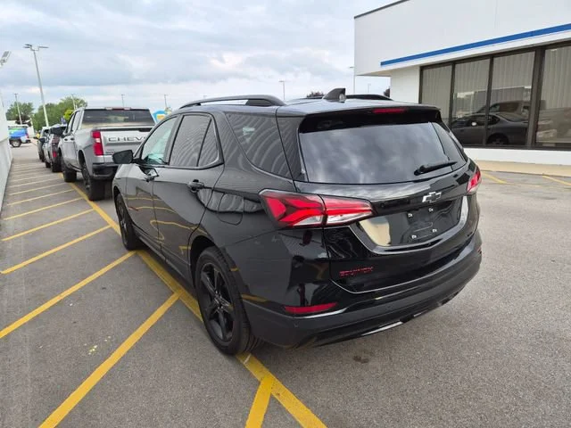 Used 2024 Mosaic Black Metallic Chevrolet Premier image 7