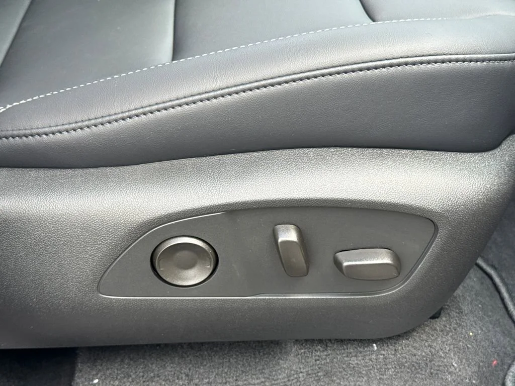 2026 GMC Acadia Elevation - Photo 42