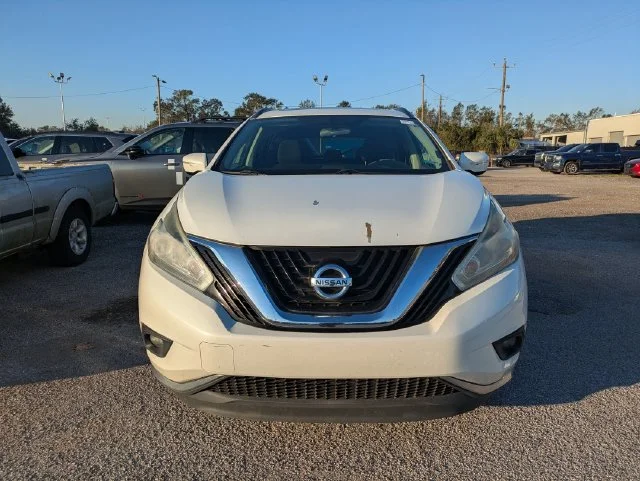 Used 2015 White Nissan SV image 5