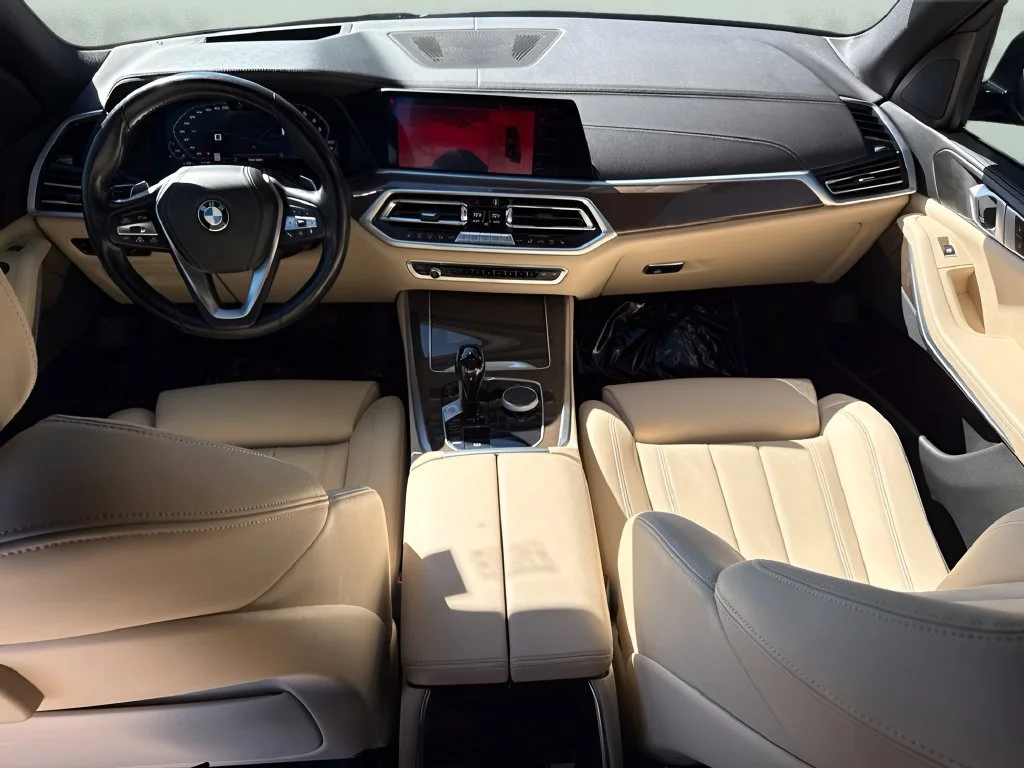 Used 2021 Black BMW sDrive40i image 18