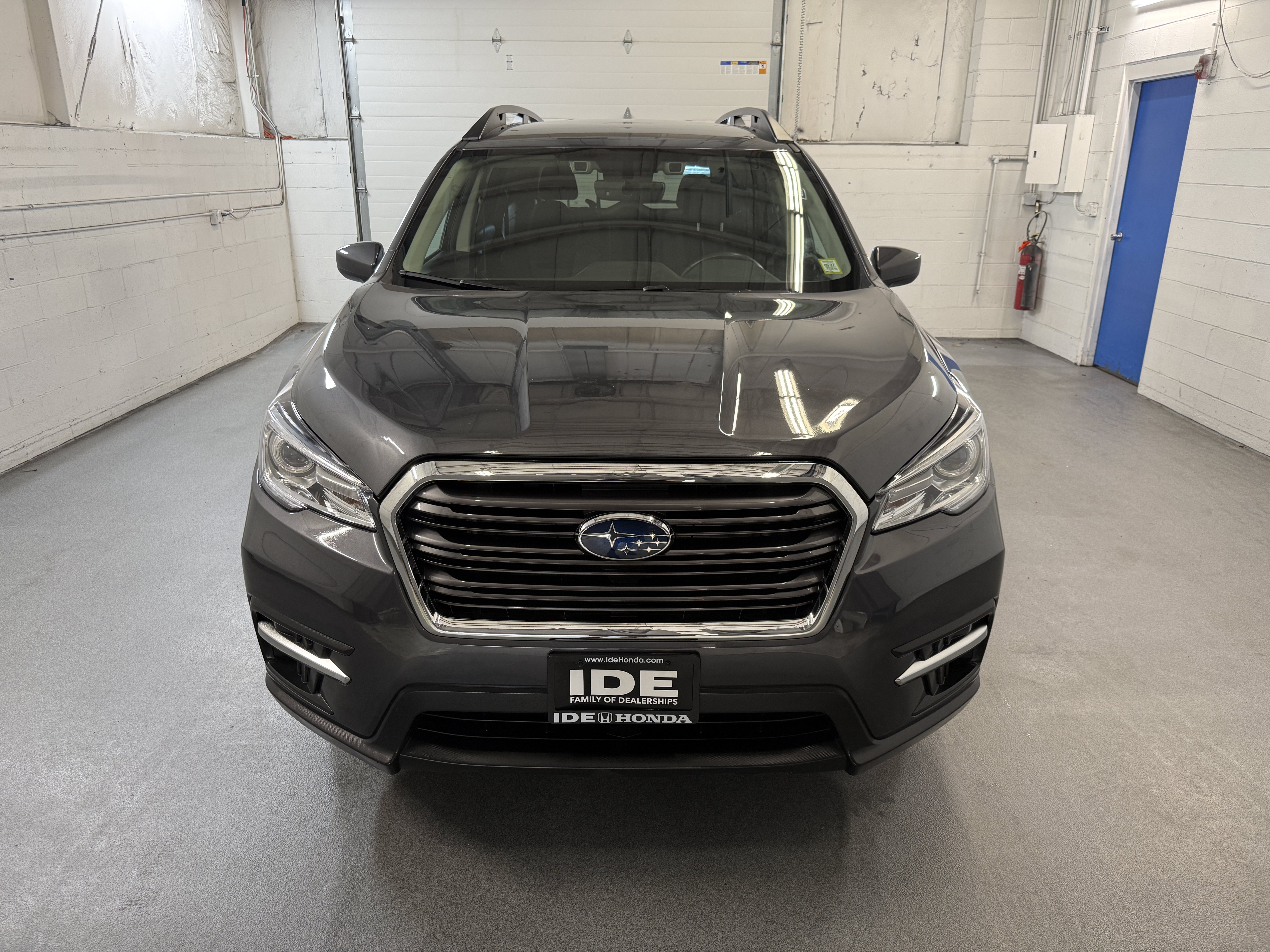 Used 2022 Magnetite Gray Metallic Subaru Premium image 3
