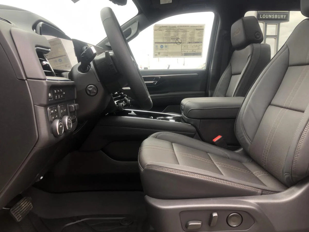 New 2026 Grey Chevrolet 4wd 4dr High Country image 10