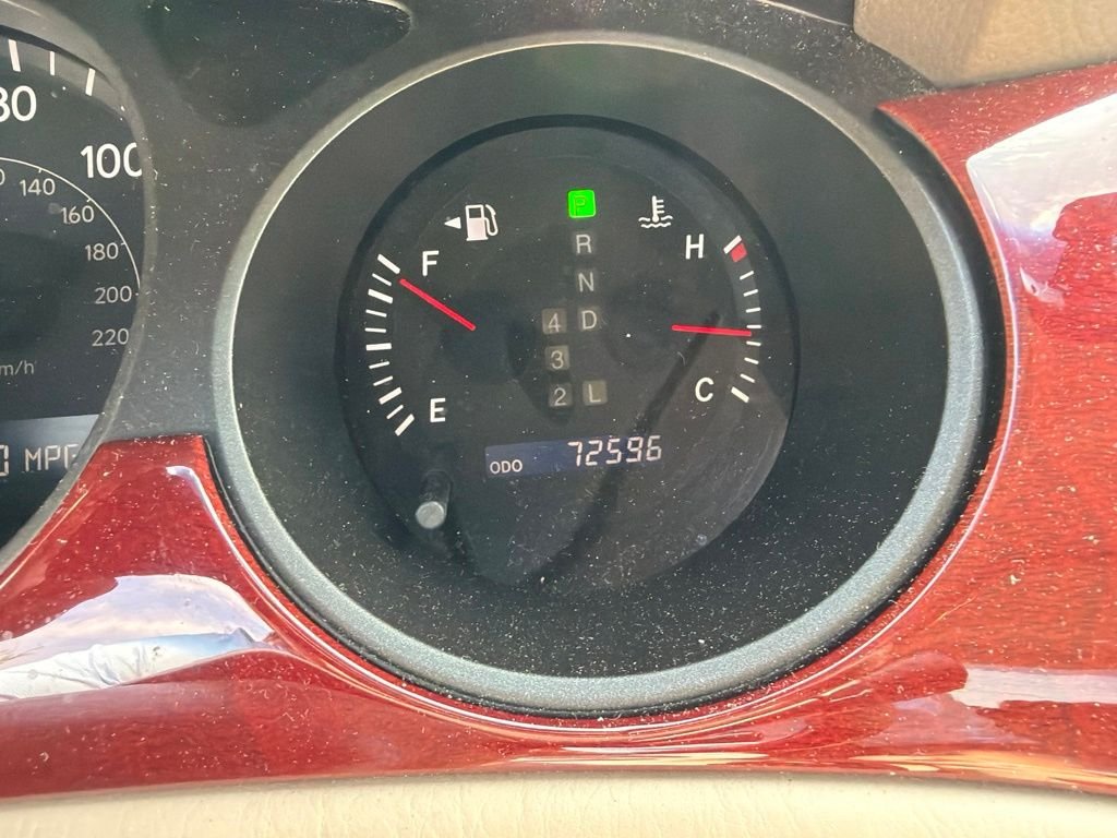 Used 2002 Black Lexus 300 image 4