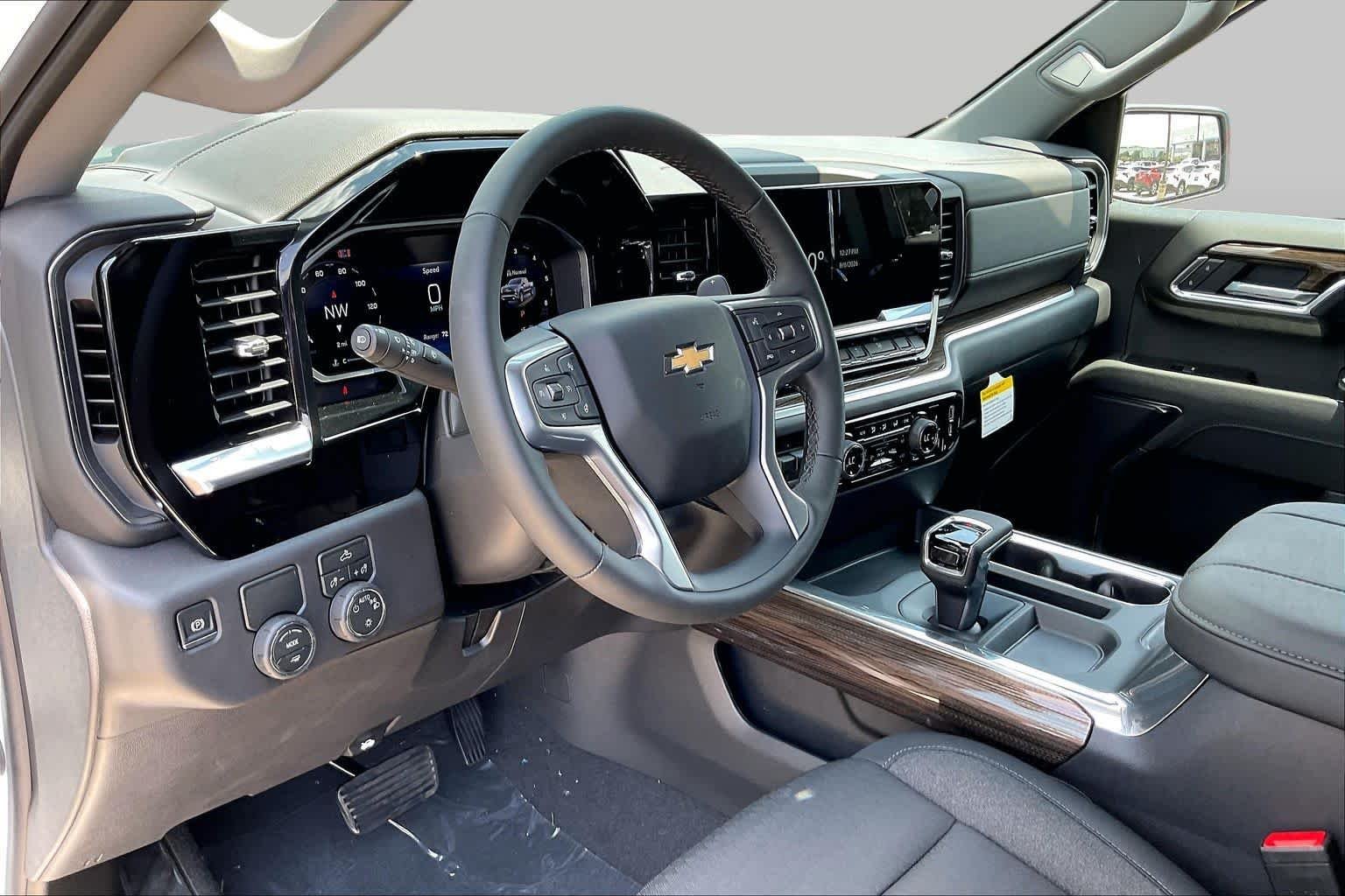 2026 Chevrolet Silverado 1500 LT - Photo 9