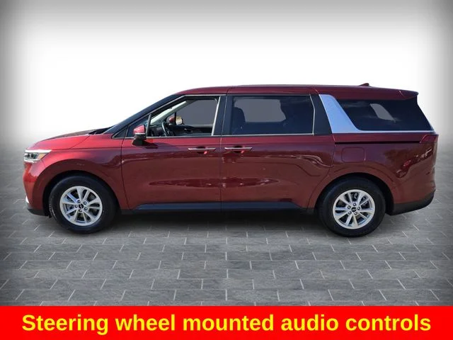 Used 2024 Red Kia LX image 5