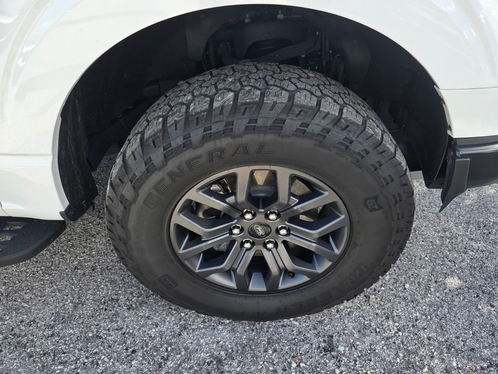 Used 2024 White Ford Tremor image 19