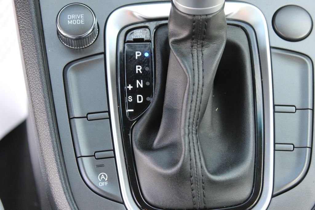 Used 2023 Gray Hyundai SEL image 20