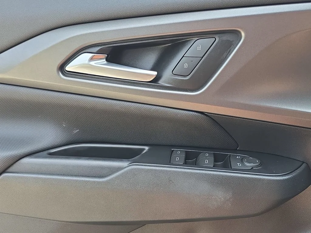 2026 Chevrolet Equinox EV 1LT - Photo 24