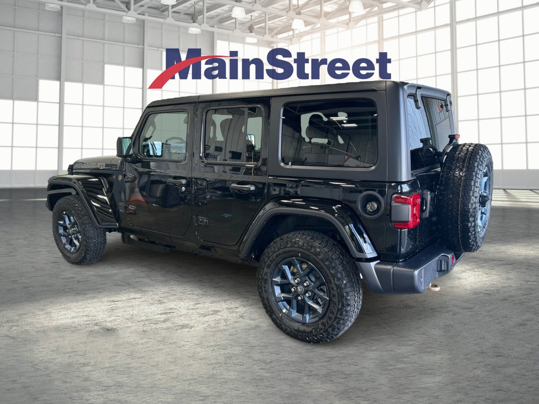 New 2026 Black Clear-Coat Exterior Paint Jeep 85th Anniversary Edition image 3