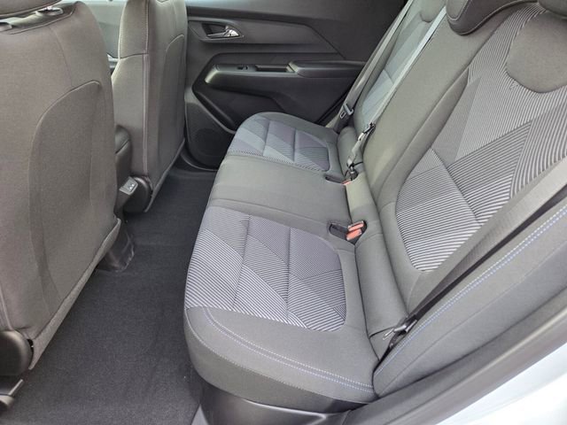 2027 Chevrolet Bolt LT - Photo 7
