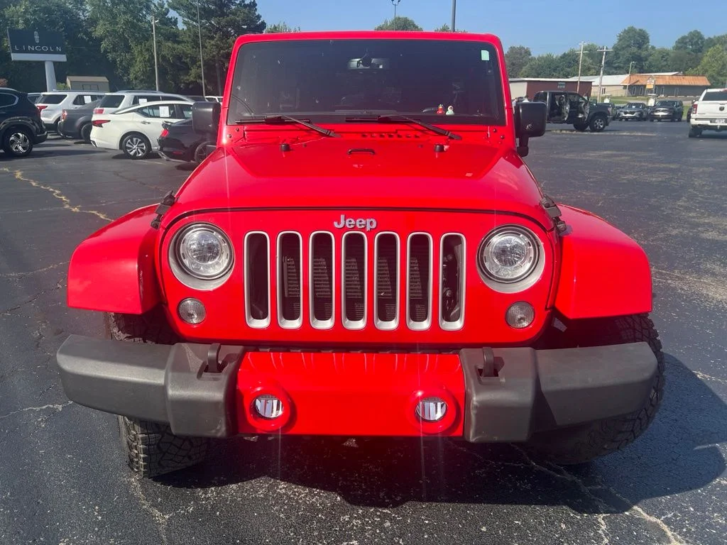 Used 2017 Firecracker Red Clearcoat Jeep Unlimited Sahara image 6