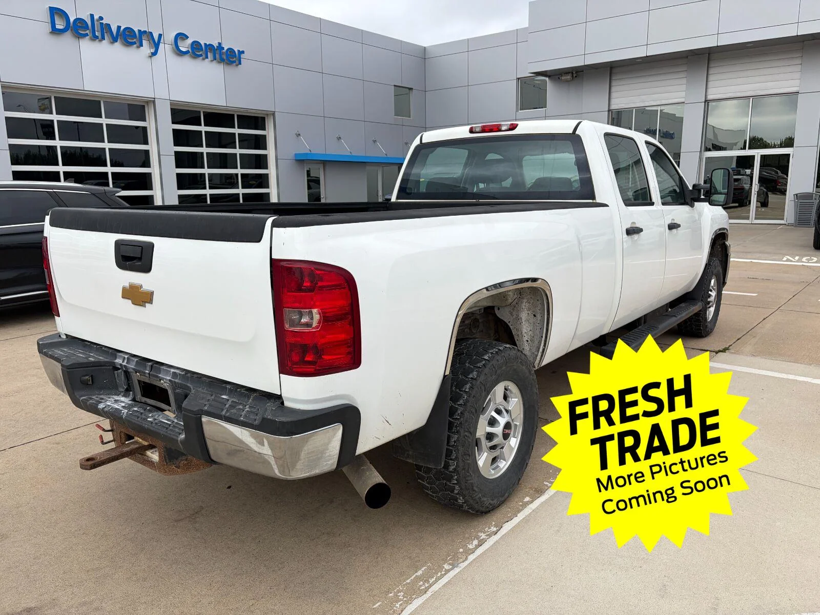 Used 2014 Summit White Chevrolet Work Truck image 4