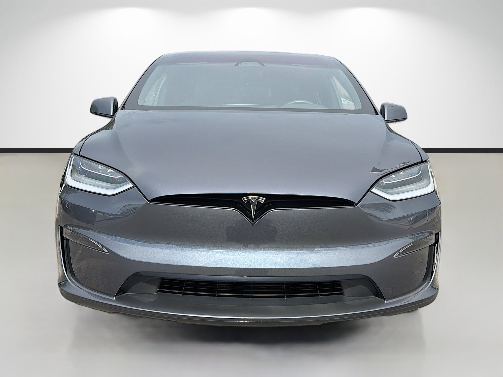 Used 2023 Midnight Silver Metallic Tesla Standard Range image 8