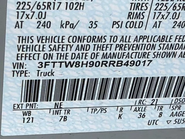 Used 2024 Gray Ford XLT image 31