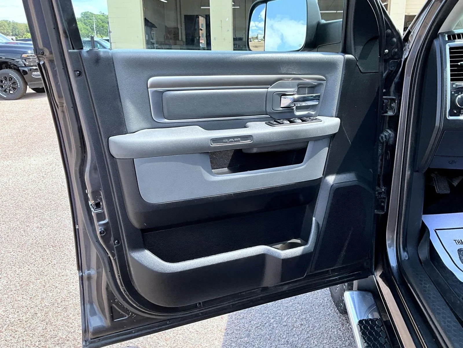 Used 2017 Gray Ram Big Horn image 10