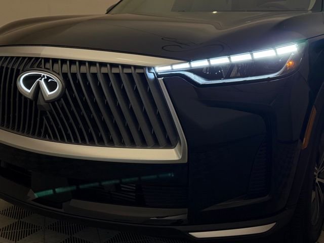 New 2026 BLACK OBSIDIAN INFINITI Pure FWD image 5