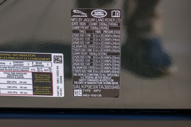 New 2026 Belgravia Green Land Rover SE image 74