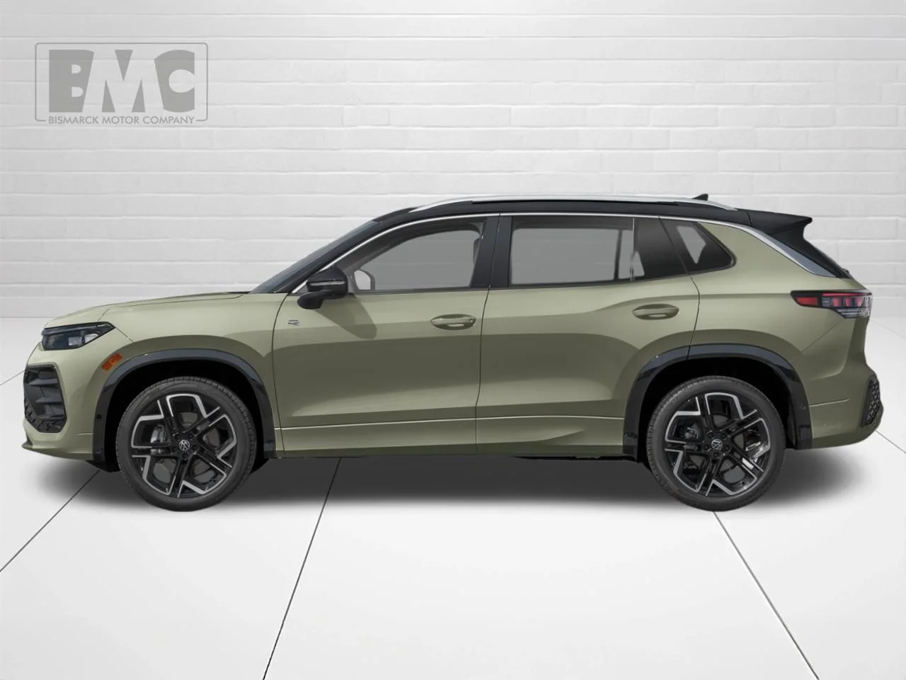 New 2026 Green Volkswagen 2.0T SEL R-Line Turbo image 3