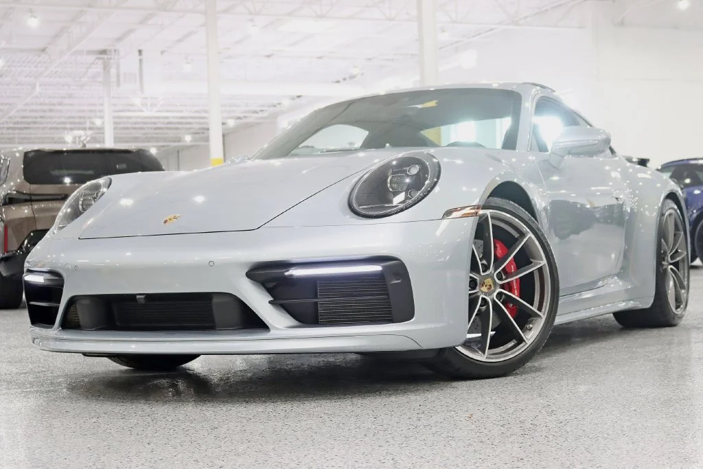 Used 2020 Silver Porsche Carrera S image 6