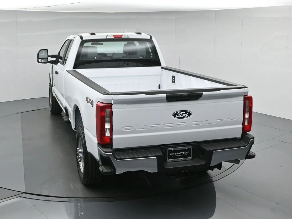New 2027 White Ford XL image 39