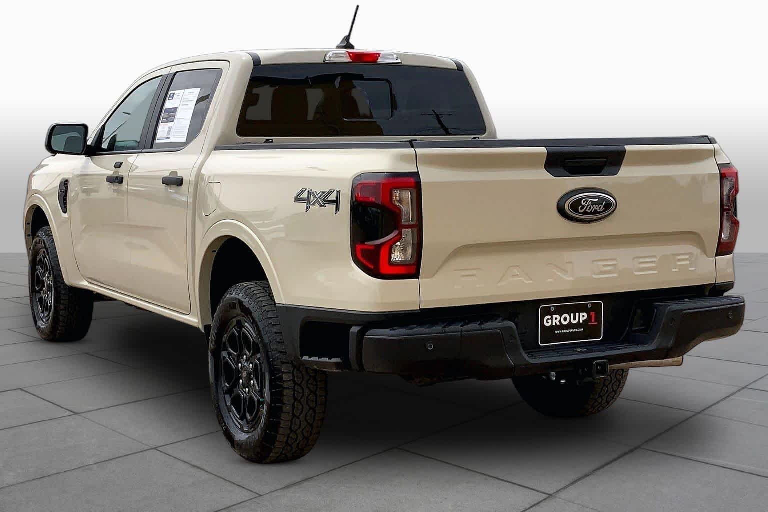 Used 2025 Desert Sand Ford XLT image 12