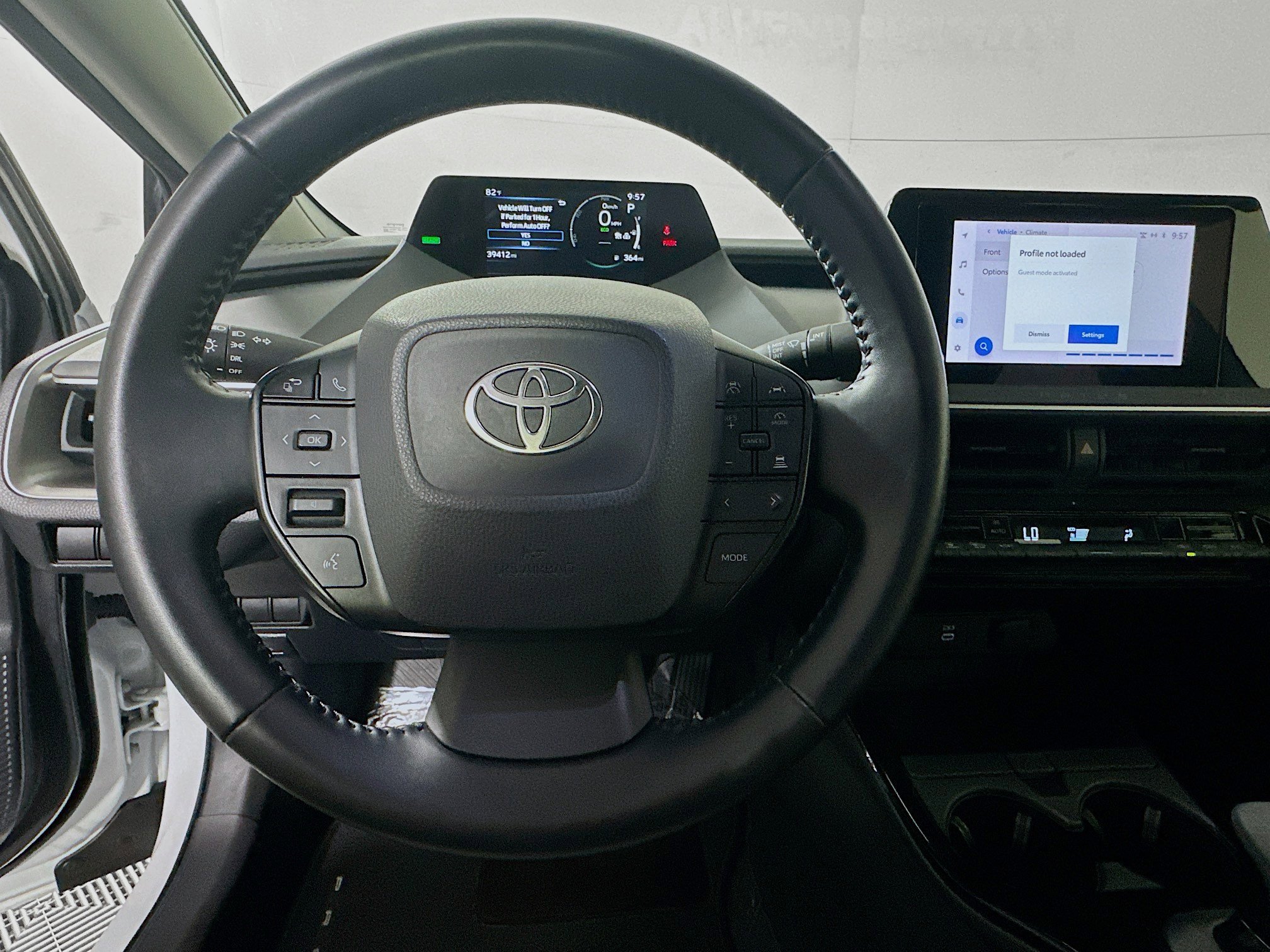Used 2023 Pearl Toyota LE image 15