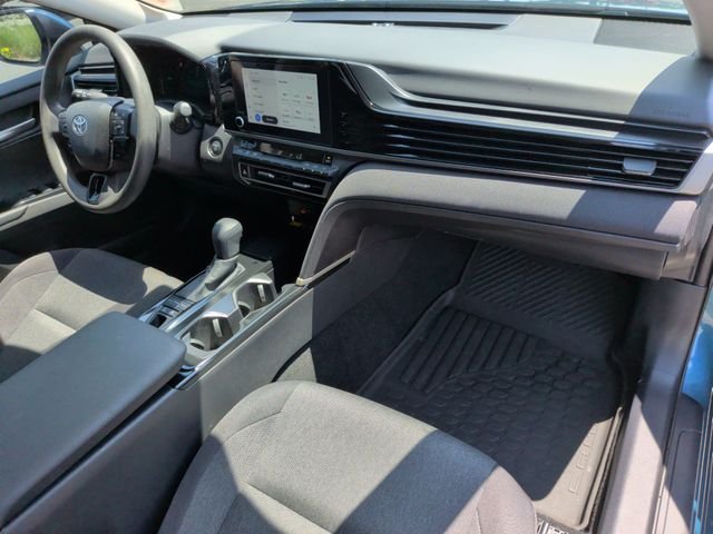 Certified Used 2025  Toyota LE image 19