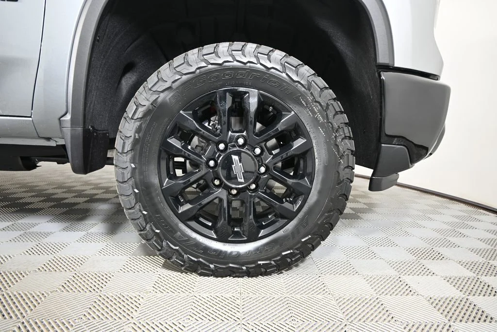 2026 Chevrolet Silverado 2500 HD LTZ - Photo 12