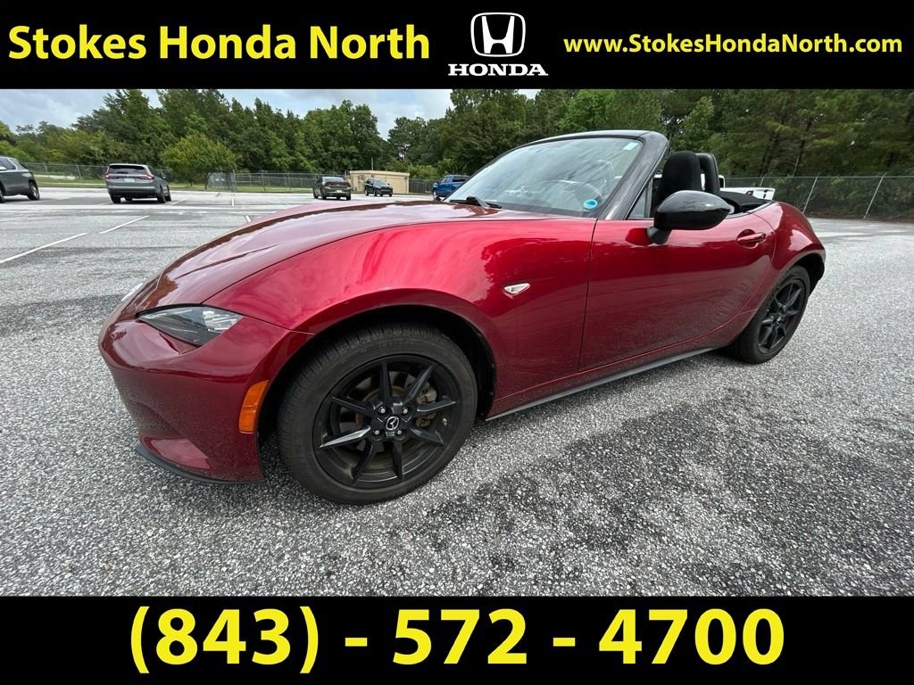 Used 2019 Red Mazda Sport image 5