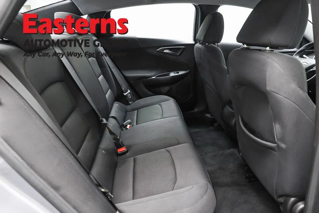Used 2024 Gray Chevrolet RS image 22