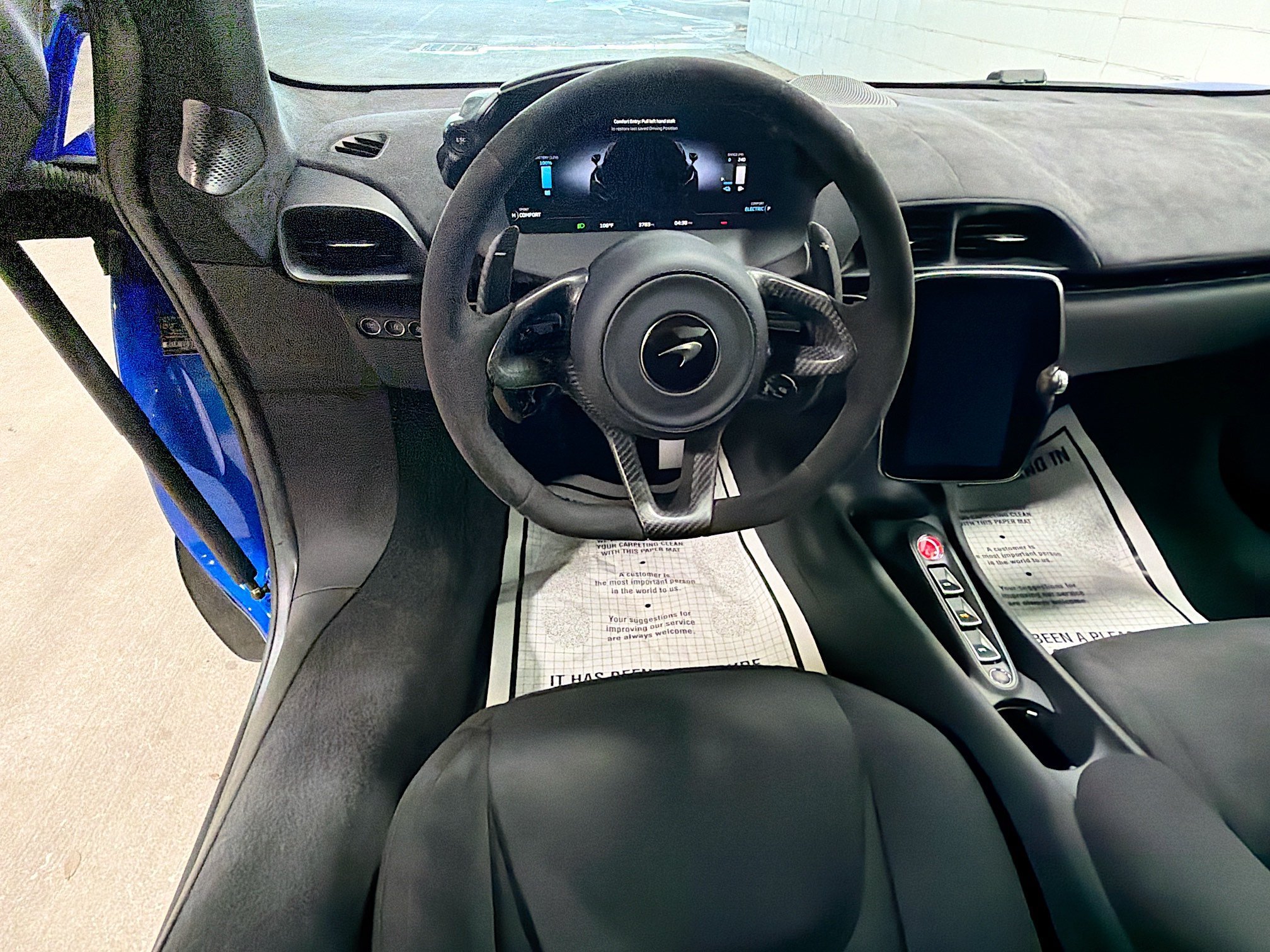 Used 2024 Vega Blue McLaren Base image 16