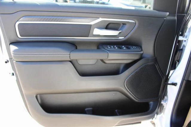2025 RAM 1500 Big Horn/Lone Star - Photo 9