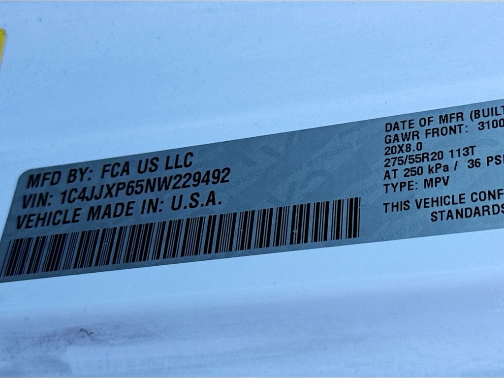 Used 2022 Bright White Clearcoat Jeep Unlimited Sahara image 32