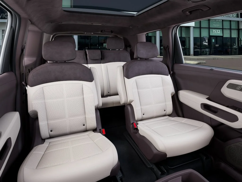 New 2027 Wolf Gray Kia SX-PRESTIGE image 16