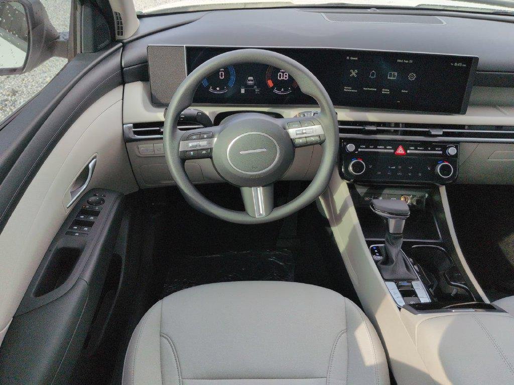 New 2026 White Hyundai SEL Plus FWD image 22
