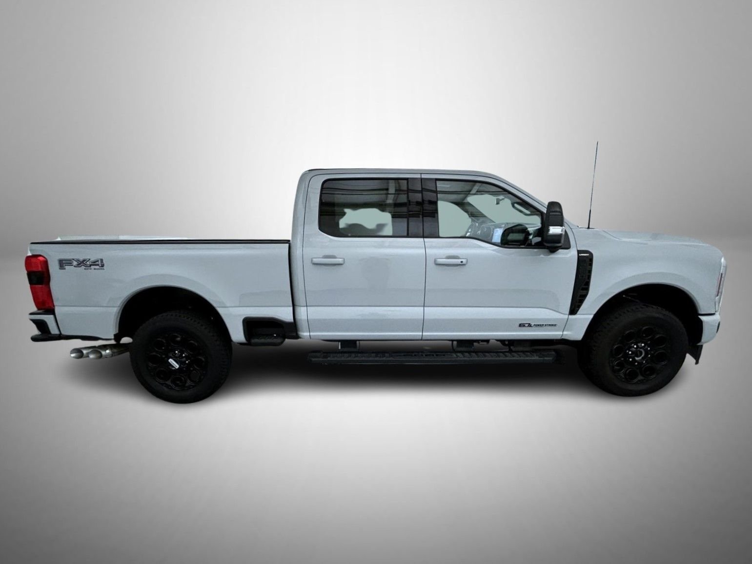 New 2026 Avalanche Ford Lariat image 4