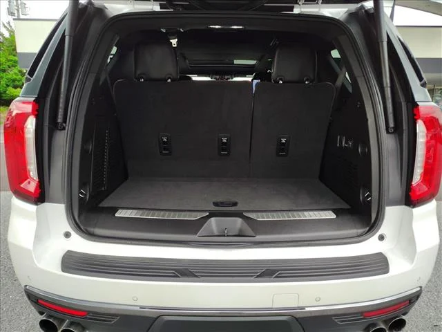 2024 GMC Yukon Denali Ultimate - Photo 34