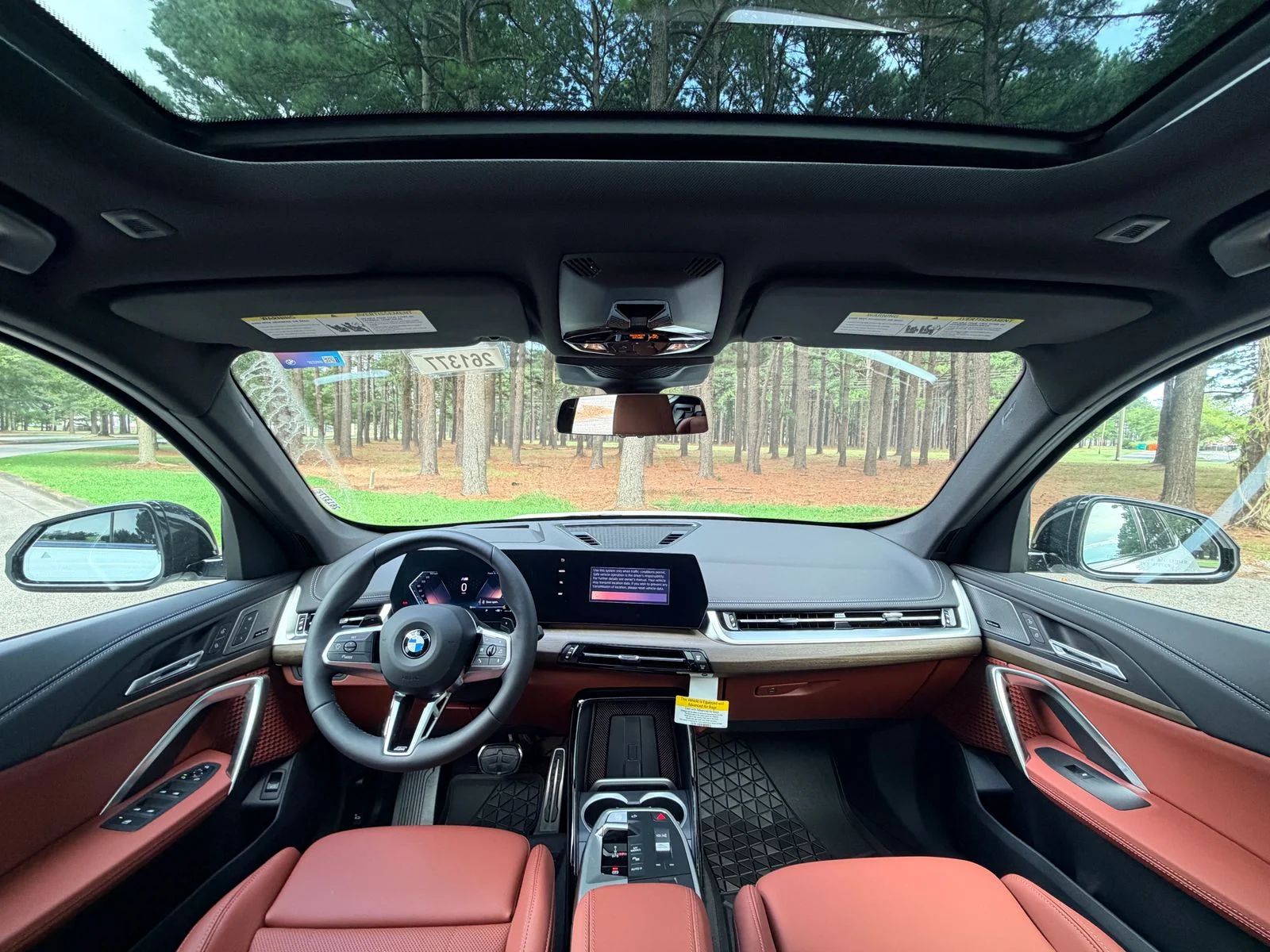 New 2026 Alpine White BMW xDrive28i image 2