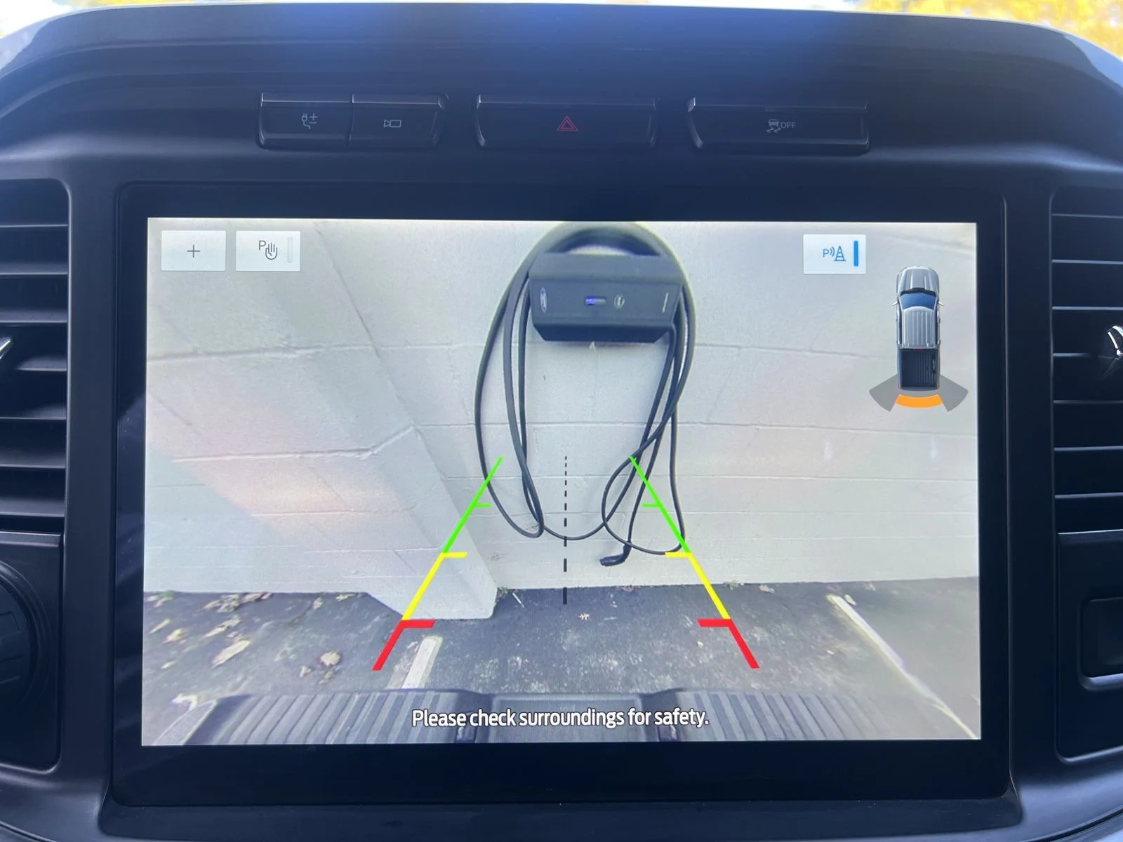 Used 2022 Black Metallic Ford XLT image 21