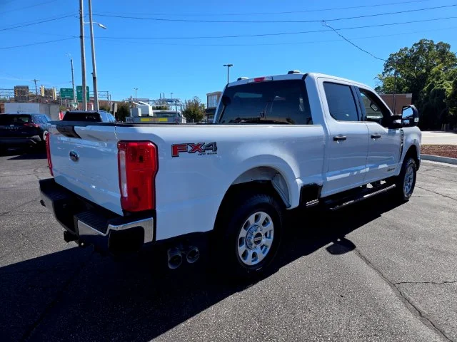 Used 2024 White Ford XLT image 8