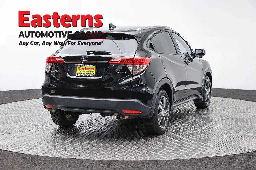 Used 2022 Black Honda EX image 5