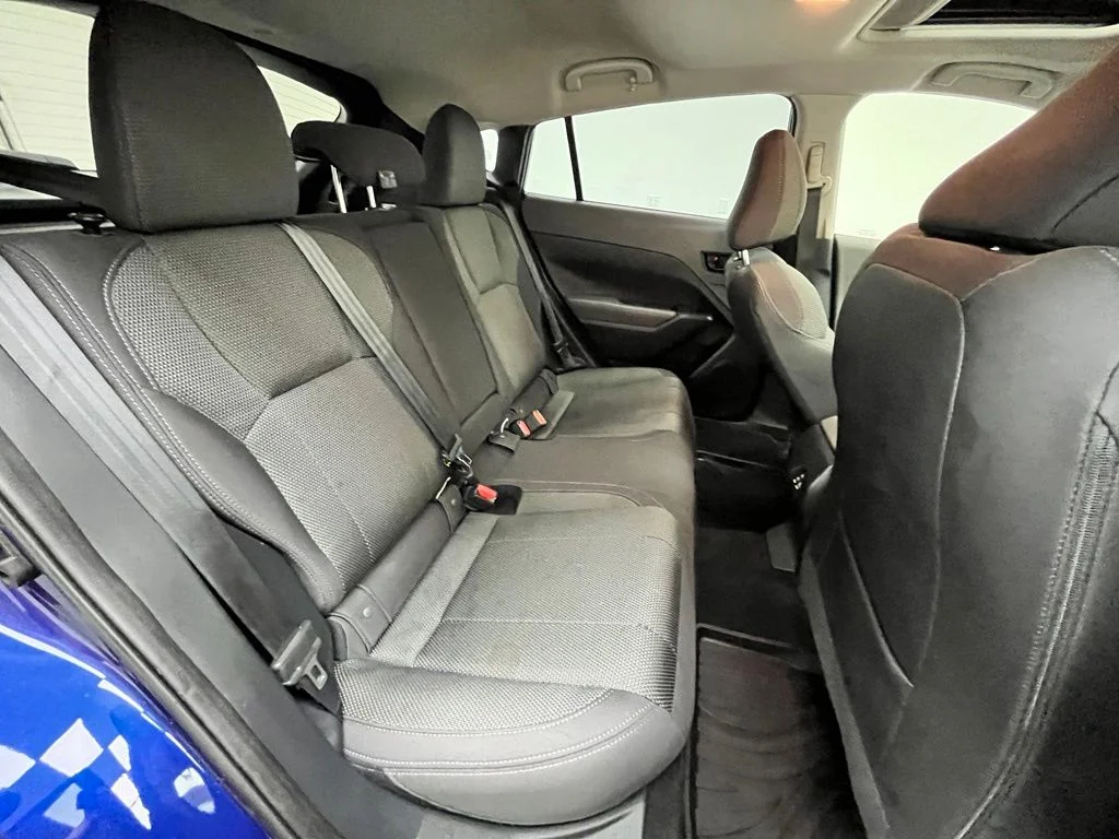 Used 2024 Blue Subaru Premium image 37