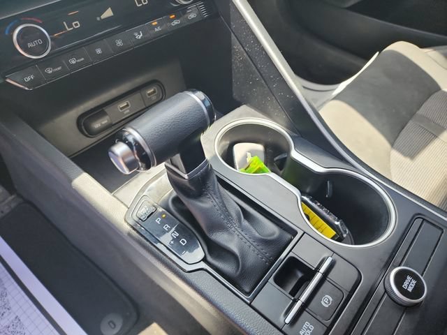 Used 2021 Gray Kia LXS image 36