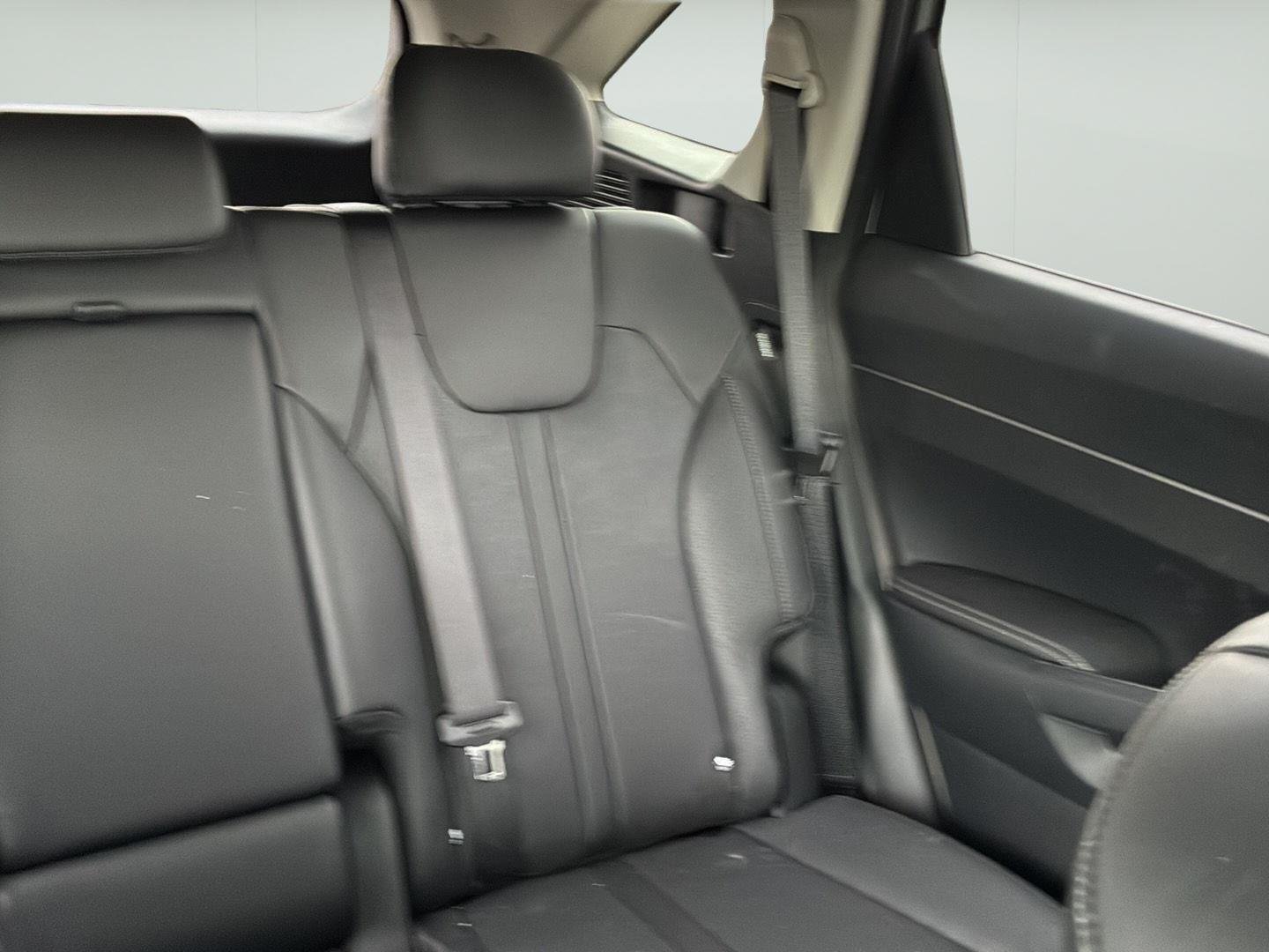 Used 2026 Wolf Gray Kia S image 23